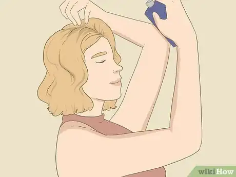 Imagen titulada Use Hairspray Step 4