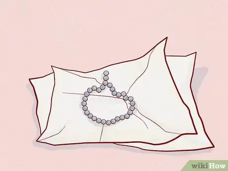 Imagen titulada Organize Your Jewelry Box Step 8