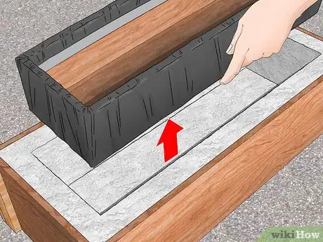 Imagen titulada Make Concrete Planters Step 11