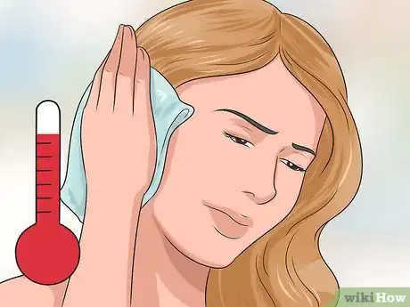 Imagen titulada Get Rid of an Ear Ache Step 1