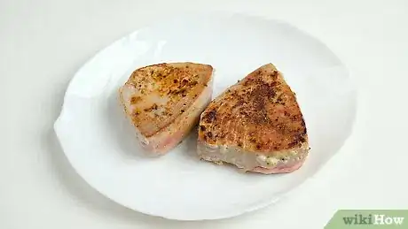 Imagen titulada Cook Tuna Steak Step 13