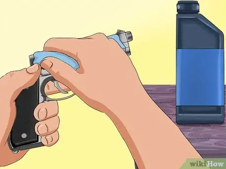 Imagen titulada Maintain a Pistol (Handgun) Step 8