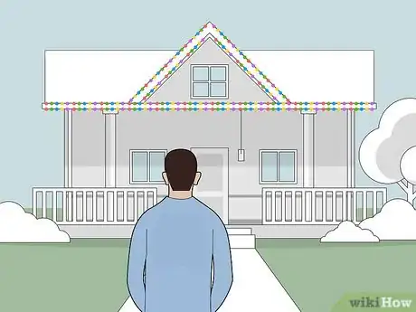 Imagen titulada Put up Christmas Lights Outside Step 11