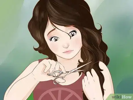 Imagen titulada Cut Your Own Curly Hair Step 25