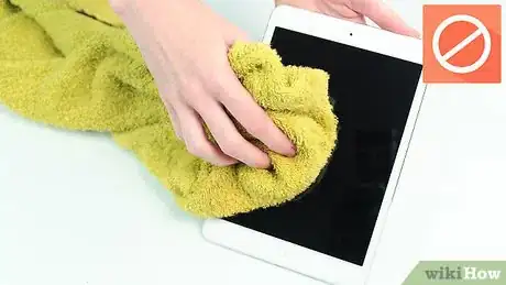 Imagen titulada Clean an iPad Screen Step 5