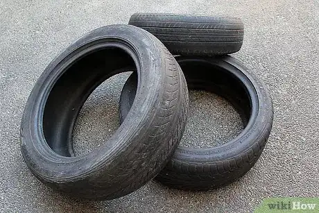 Imagen titulada Make a Living Room Table from an Old Tire Step 1