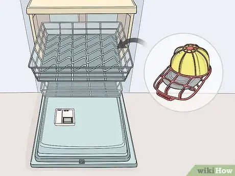 Imagen titulada Clean Baseball Hats with a Dishwasher Step 3