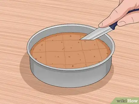 Imagen titulada Fix a Baked Cake Stuck to the Pan Step 16