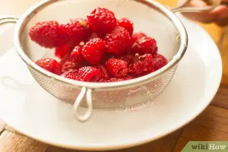 Imagen titulada Freeze Raspberries Step 6