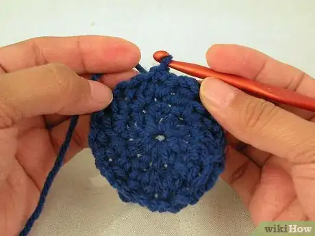 Imagen titulada Crochet a Skull Cap Step 20