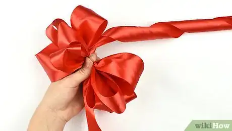 Imagen titulada Make a Bow for a Wreath Step 13