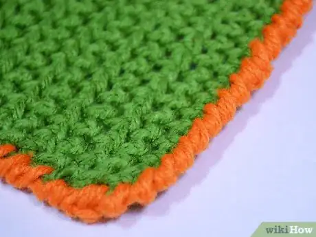 Imagen titulada Surface Crochet Step 32