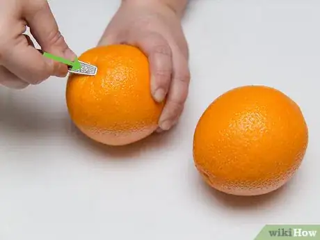 Imagen titulada Eat an Orange Step 7