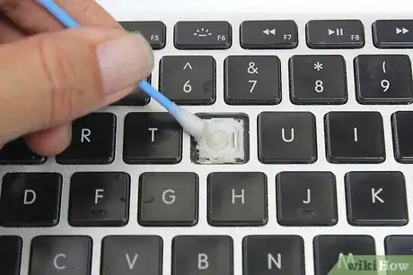 Imagen titulada Fix a Jammed Keyboard Key Step 18