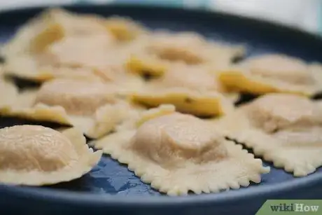 Imagen titulada Cook Ravioli Step 10