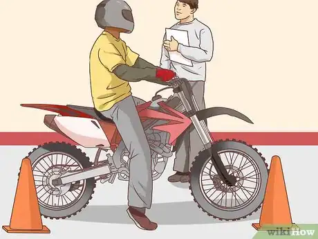 Imagen titulada Avoid an Accident on a Motorcycle Step 1