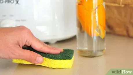 Imagen titulada Make a Homemade Household Cleaner Step 8