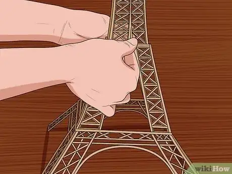 Imagen titulada Make an Eiffel Tower Step 20