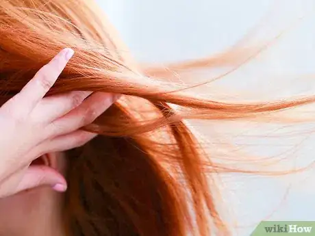 Imagen titulada Make Your Hair Silky and Shiny With Vinegar Step 7