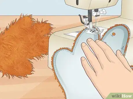 Imagen titulada Make Fursuit Paws Step 11