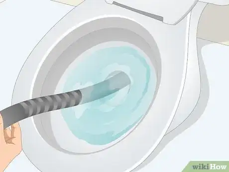 Imagen titulada Retrieve an Item That Was Flushed Down a Toilet Step 5