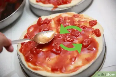 Imagen titulada Make Pepperoni Pizza Step 14