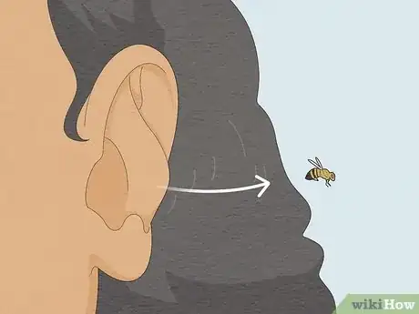 Imagen titulada Remove a Bug from Your Ear Step 4