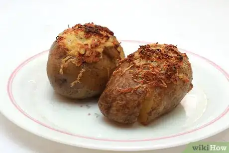 Imagen titulada Cook New Potatoes Intro