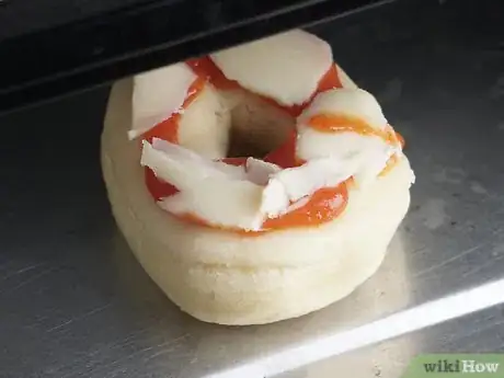 Imagen titulada Cook Bagel Bites Step 10