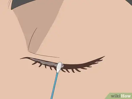 Imagen titulada Remove Individual False Eyelashes Step 8