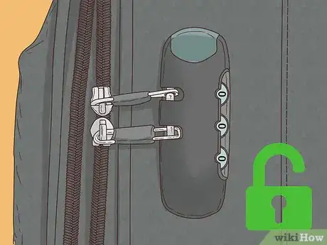 Imagen titulada Reset a Luggage Lock Step 1