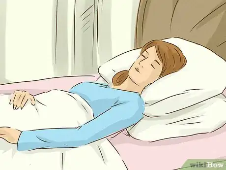 Imagen titulada Sleep After a C Section Step 8