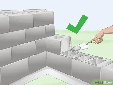 Imagen titulada Build a Cinder Block Wall Step 23