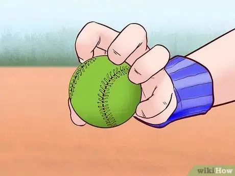 Imagen titulada Pitch in Slow‐Pitch Softball Step 10