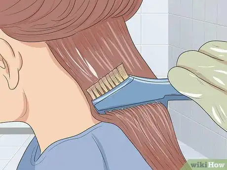 Imagen titulada Dye Your Hair With Manic Panic Hair Dye Step 10