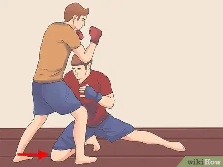 Imagen titulada Do a Double Leg Takedown Step 4