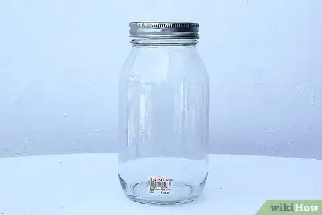 Imagen titulada Decorate a Mason Jar Step 1