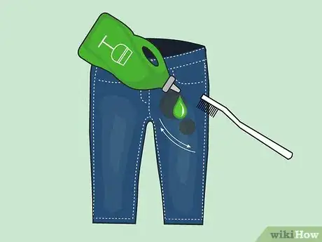 Imagen titulada Get Grease Out of Jeans Step 4