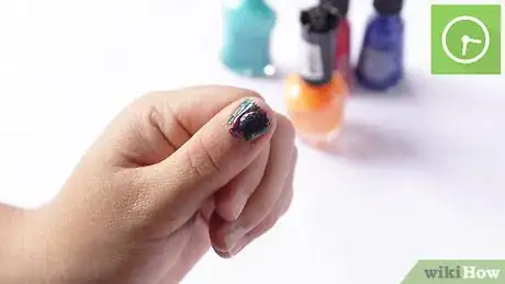 Imagen titulada Make Tie Dye Nails Step 15