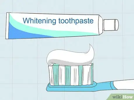 Imagen titulada Fix Nicotine Stained Teeth Step 1