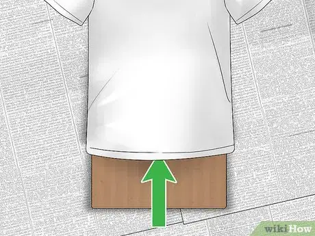 Imagen titulada Paint a T Shirt Step 10