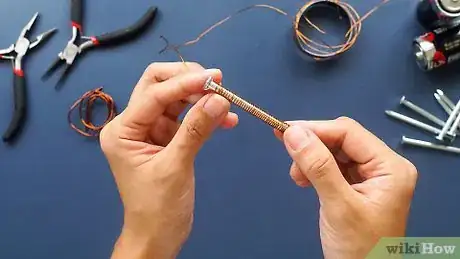 Imagen titulada Make an Electromagnet Step 6