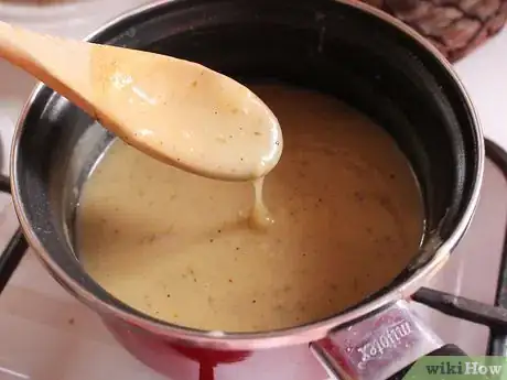 Imagen titulada Make Perfectly Smooth Gravy Every Time Step 8