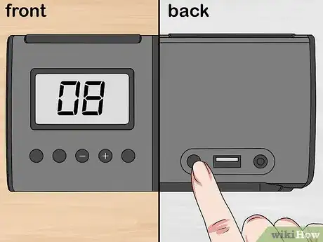 Imagen titulada Set the Clock on iHome Step 20