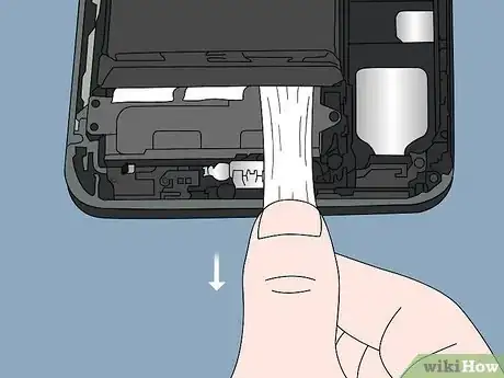 Imagen titulada Replace an iPhone Battery Step 26