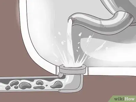 Imagen titulada Unclog a Bathtub Drain Naturally Step 11