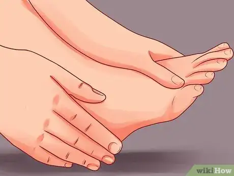Imagen titulada Care for Your Feet and Toenails Step 9
