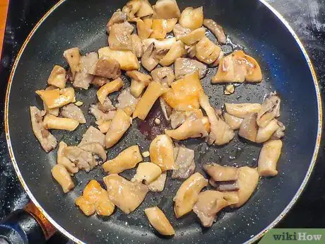 Imagen titulada Prepare Oyster Mushrooms Step 11