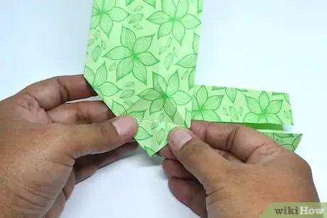 Imagen titulada Make a Paper Boomerang Step 11