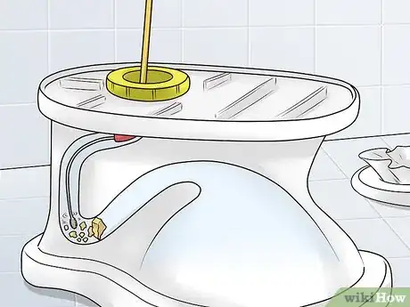 Imagen titulada Unclog a Toilet Step 16